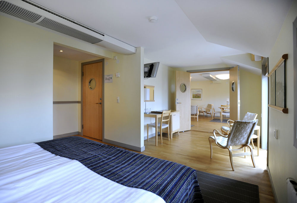 Smoegens Hafvsbad Hotel Bagian luar foto